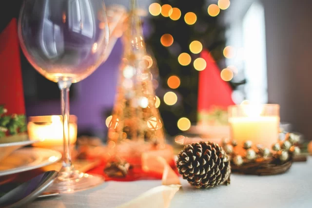🎄 We will be closing our Bristol office slightly early tomorrow at 12:30pm for our End of Year staff party. It’s been another challenging year and we look forward to getting the whole team together so they can relax and enjoy themselves.  ☎️ For anyone needing urgent assistance, our dedicated emergency team are available by calling 0117 332 0513. We will be back open as usual on Monday at 9am. 
#blockmanagement #team #contact